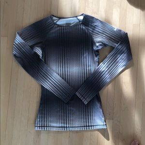 nike long sleeve shirt